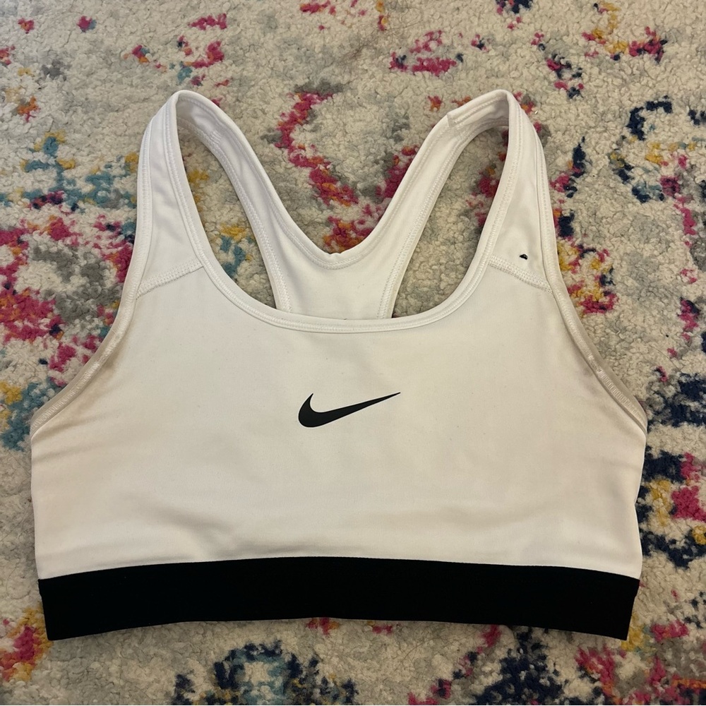 Nike Women's White and Black Sports Bra